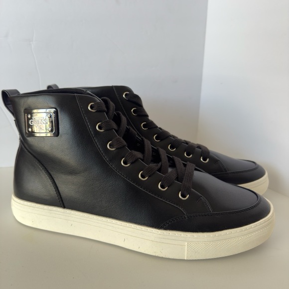 NWT MENS GUESS HighTop Sneaker Size 10.5 - Picture 1 of 9